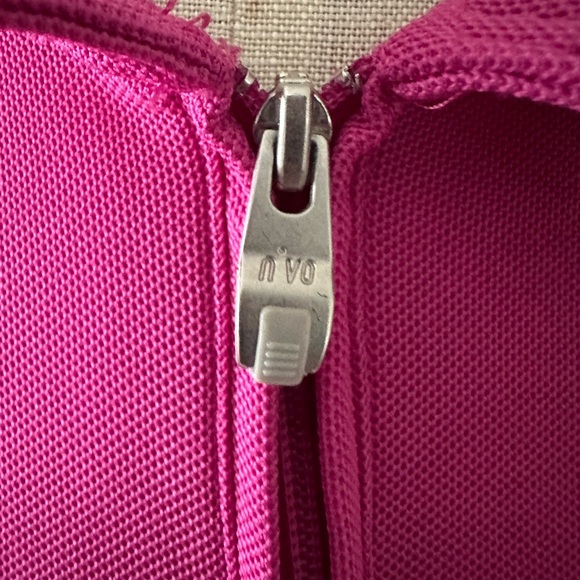 N’ Vo Women’s Sport Golf Polo Shirt Wicking Material Collared Bright Pink. large - Picture 2 of 8